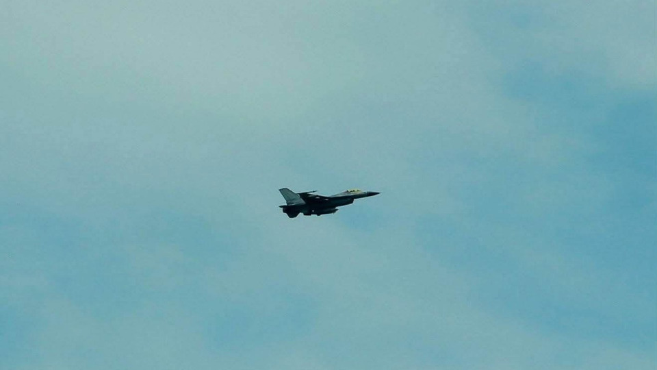 คปอ.เร่งฝึก CAS นักบิน-ผู้ควบคุมอากาศยาน ใช้ Simulator ชี้เป้า T-50TH/F-16 เพิ่มความแม่นยำภารกิจรบ