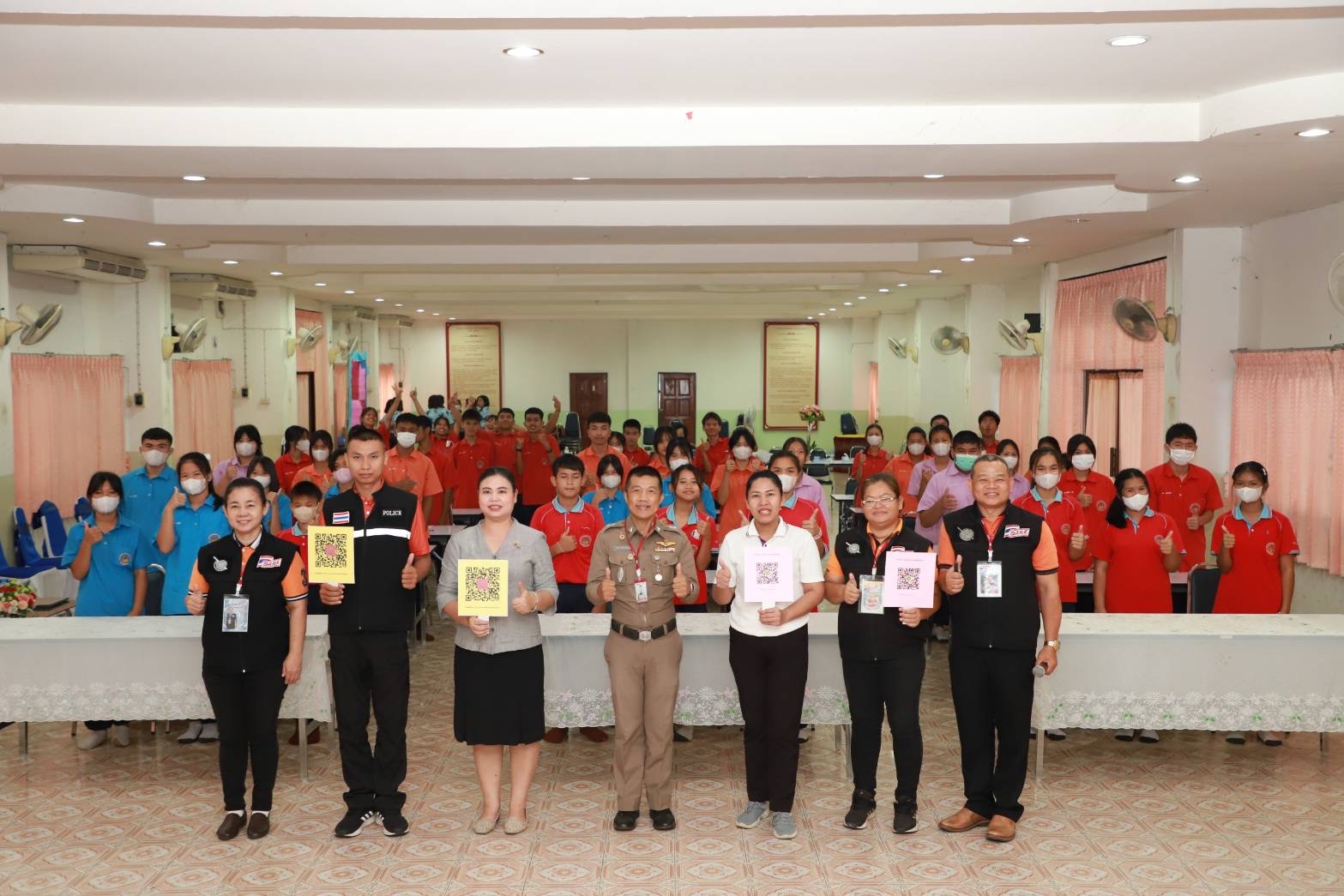 ตร.แดร์ยโสธร อบรมให้ความรู้นักเรียนการป้องกันและห่างไกลยาเสพติด