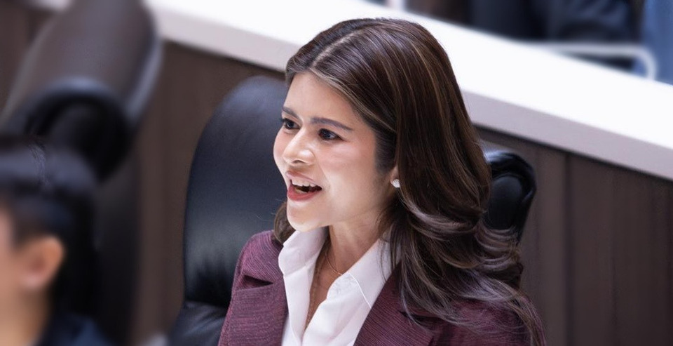 “ลิซ่า” บี้มหาดไทยปมแชตหลุด “ช่วยน้ำเงินด้วย”-ทุจริตสอบท้องถิ่น ด้าน “มท.4” ลั่นไม่ละเว้น เจอตอก็ต้องขุด!