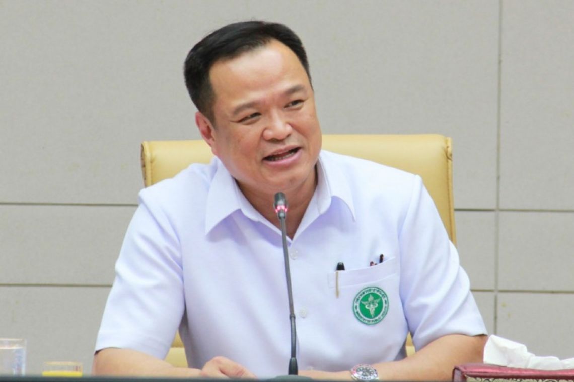 "อนุทิน" สั่งสอบไลน์หลุด รพ.พื้นที่อีสานใต้ หักเงินค่าเสี่ยงภัยโควิด