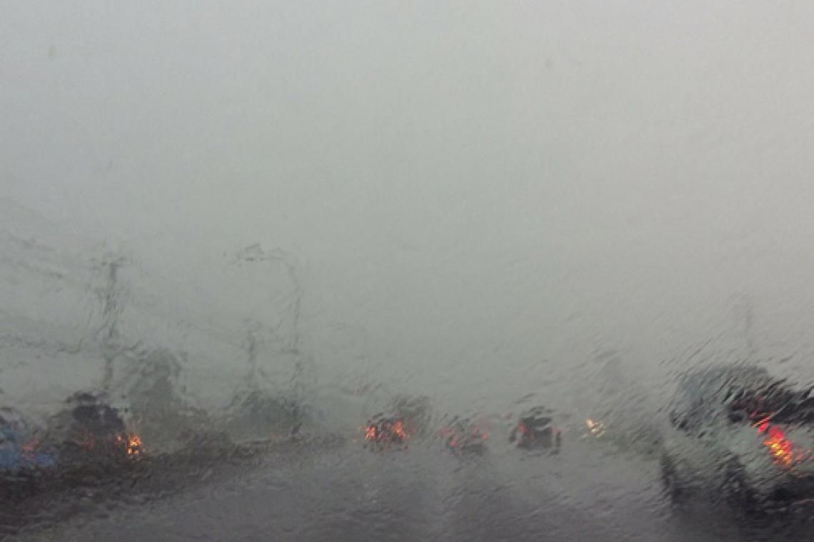 เหนือและอีสานตอนบนฝนตกหนักบางแห่งกรุงเทพและปริมณฑลยังมีฝนฟ้าคะนองร้อยละ60 