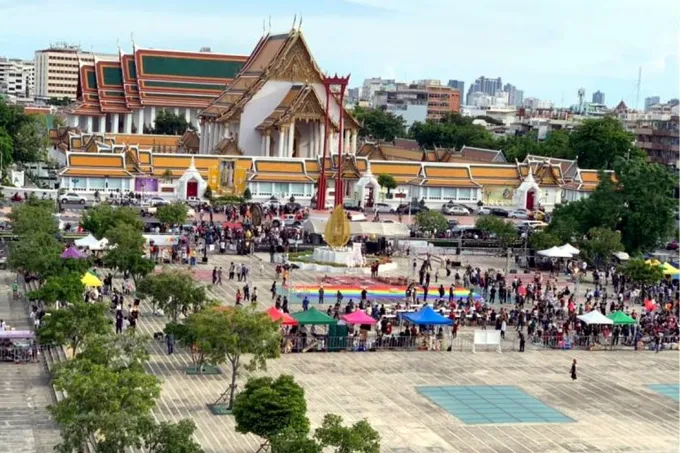 คนกรุงหนุน "ชัชชาติ" จัดระเบียบพื้นที่ชุมนุม 