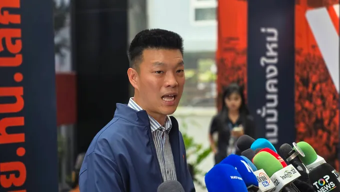 “เท้ง” แย้มต้น พ.ค. เปิดตัวผู้ว่าฯ กทม. ในนาม ปชน. อุบชื่อผู้สมัคร มั่นใจทีมพรรคแก้คอร์รัปชันได้