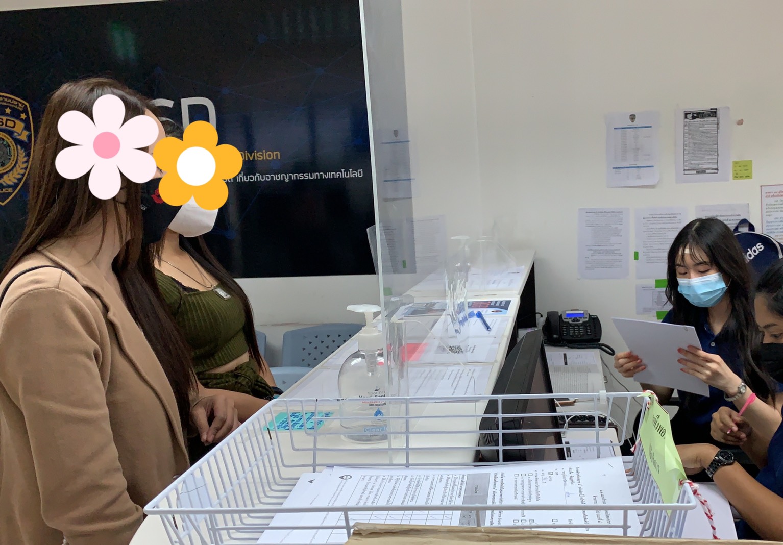 สาวไทย ผจก.บาร์ที่ญี่ปุ่น เครียดหนักคิดจะฆ่าตัวตาย หลังถูกชักชวนให้เล่นเว็บพนัน หลอกถ่ายคลิปโป๊