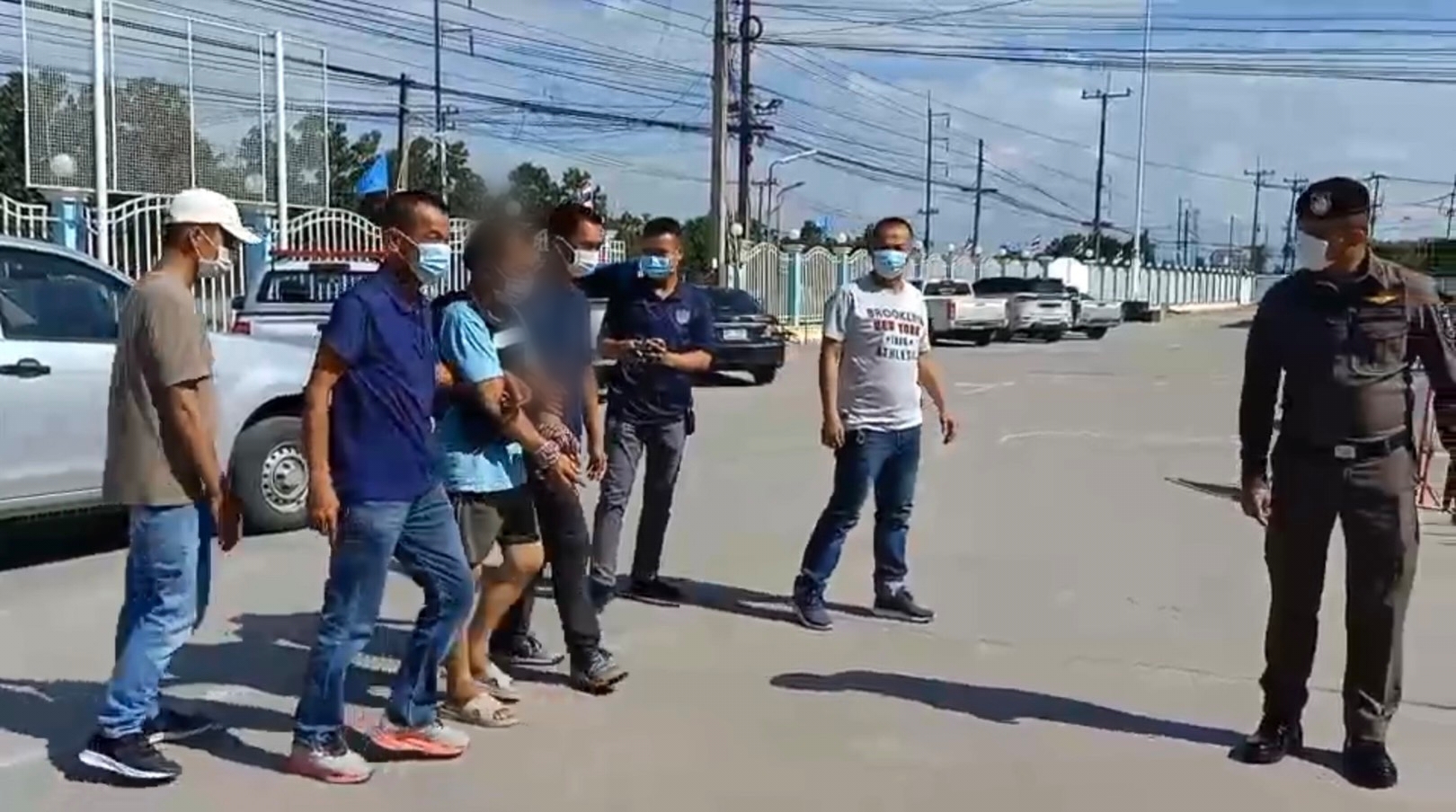 ตำรวจคุมตัวสาวประเภทสอง ทำแผนช่วงก่อเหตุที่โรงพยาบาลดัง