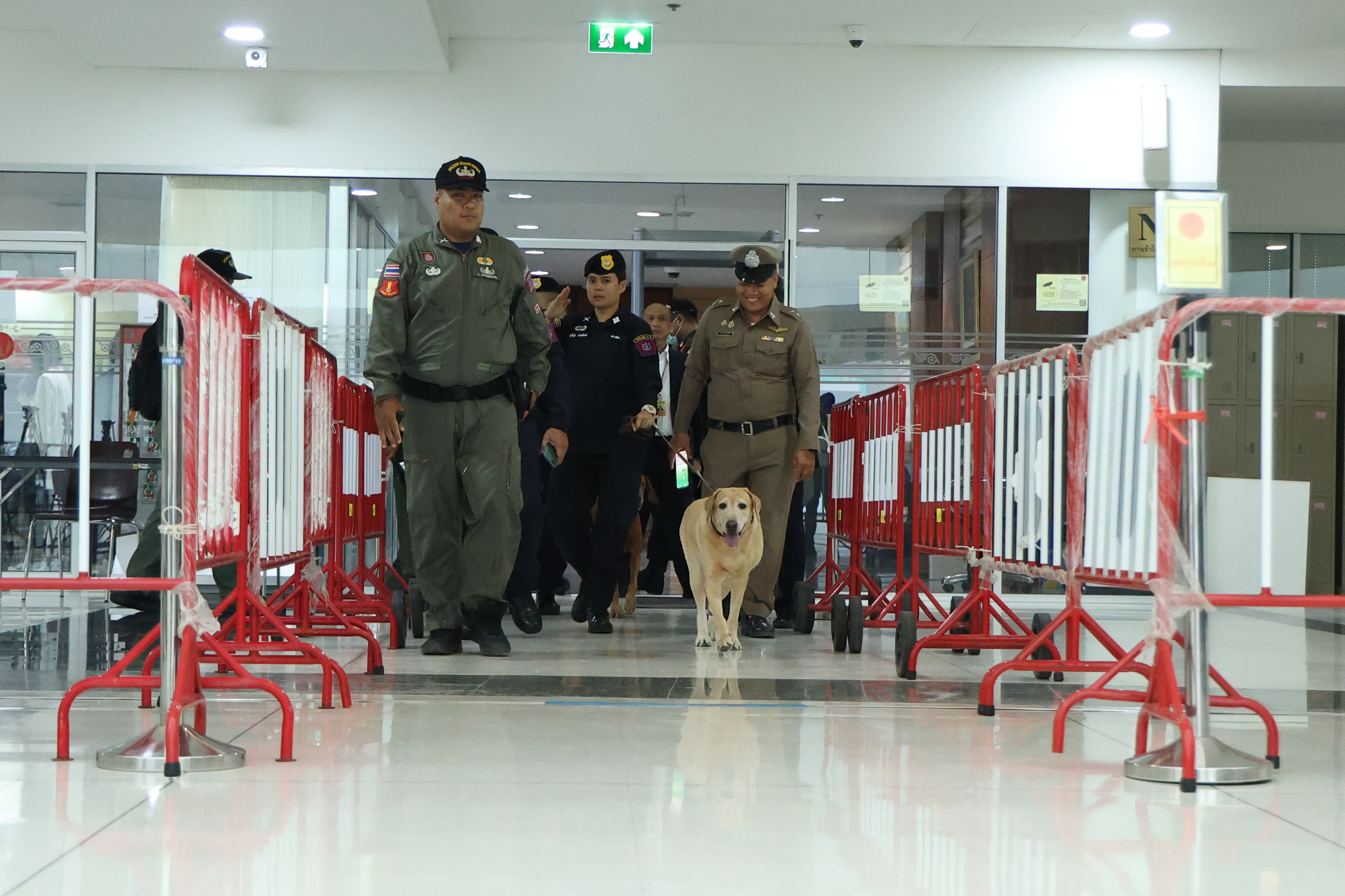 “ศาลรธน.”เตรียมพื้นที่รับมือ “แพทองธาร” พร้อม “เลขาฯสมช.” เข้าไต่สวน และนัดลงมติ 29 ส.ค.