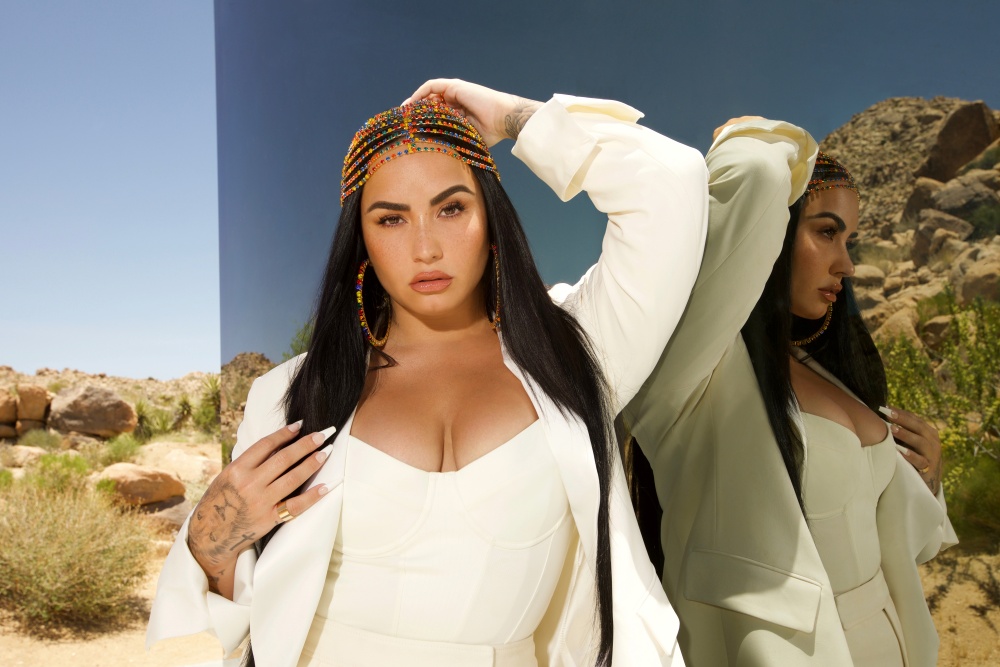 ซุปตาร์ดีว่าสาว “Demi Lovato” บอกเล่าความผิดพลาดในอดีต ผ่านซิงเกิล “Dancing With The Devil”