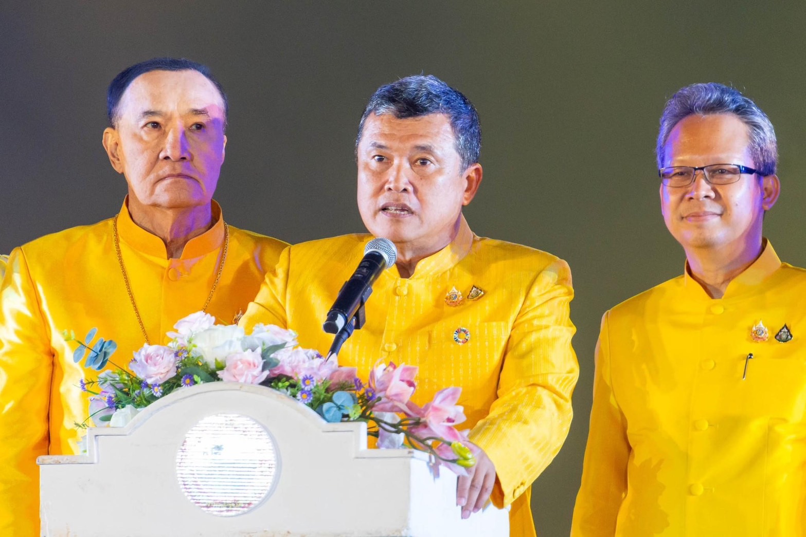 ประชาชนชาวตราดจำนวนมาก ร่วมชมการแสดงโขนพระราชทาน ชุดหนุมานชาญกำแหง