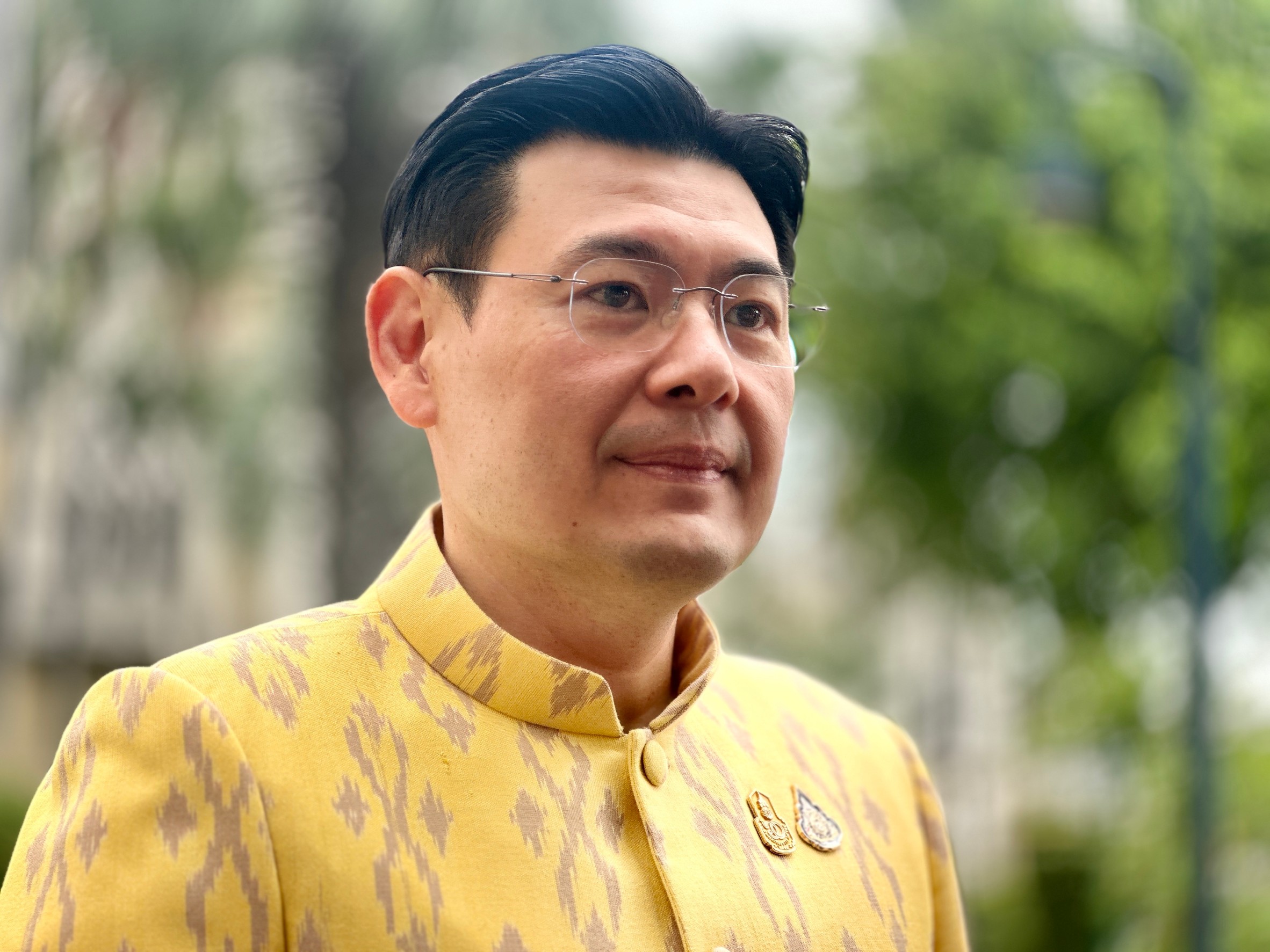 "จักรพงษ์" แนะสส.เตรียมดาวโหลดร่างพรบ.งบประมาณ 68 หลังผ่านครม.วันนี้  รับไม้ต่อ"พิชิต" ดูแลสำนักพุทธฯ