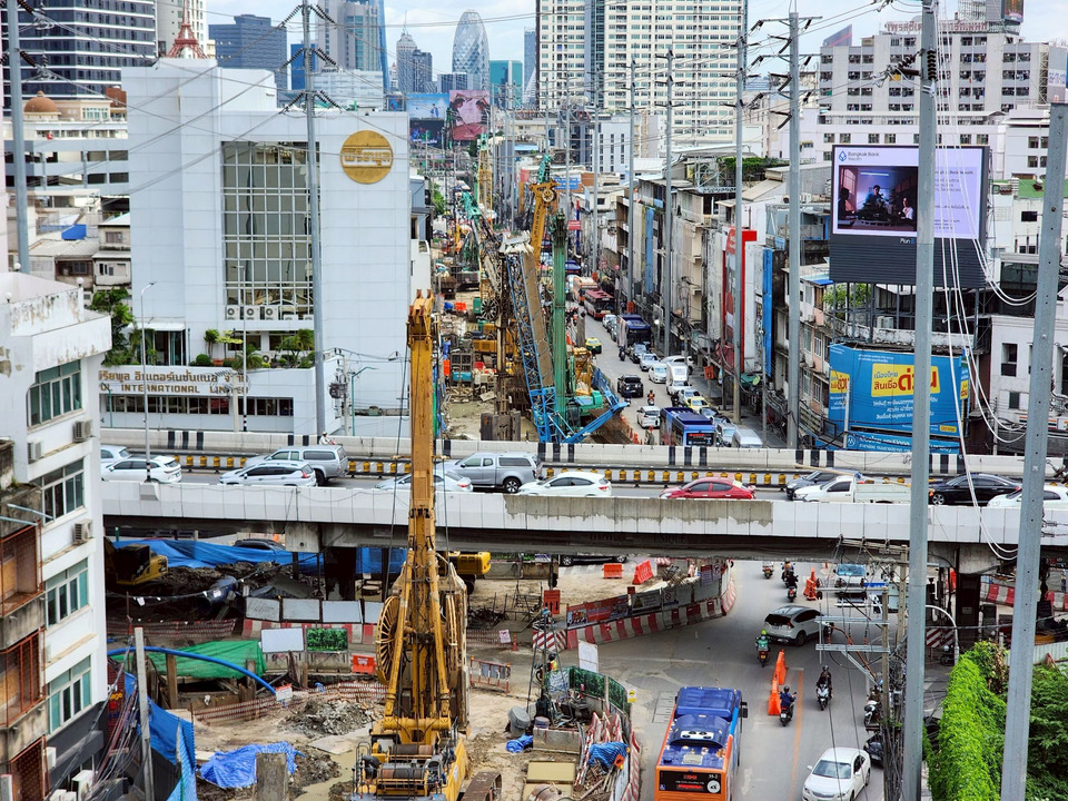 รฟม.แจ้งก่อสร้างรถไฟฟ้าสายสีส้มฯ คืบหน้า 34.99% ลุยงานขุดเจาะอุโมงค์ทางวิ่งรถไฟฟ้า