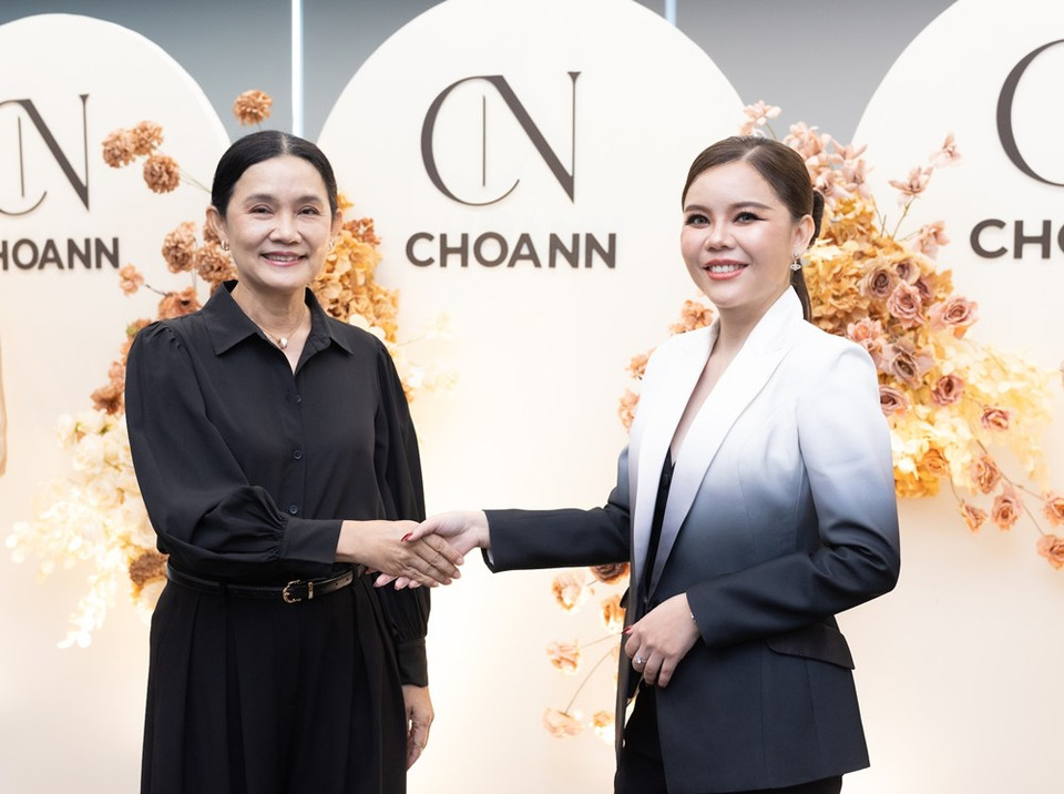 ถอดรหัสความสำเร็จ CHOANN BRAND พลิกวิกฤตราคายางล้มละลาย ขึ้นแท่นเบอร์ 1 แฟชั่น TikTok Shop 3 ปี กวาด 1.8 ล้านออเดอร์ ลุยขยายหน้าร้านออฟไลน์