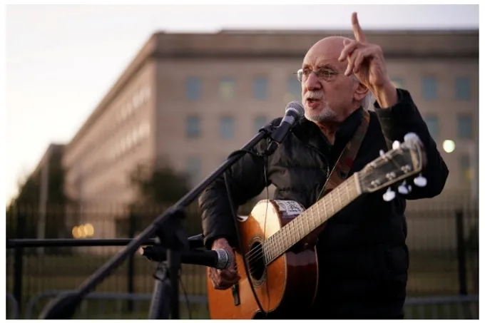 PETER YARROW ตัว P ที่หายไป
