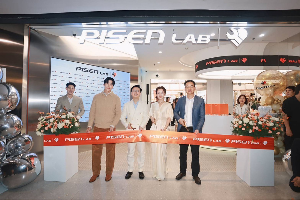  PISEN บุกตลาดไทยเต็มสูบ! เปิดแฟล็กชิปสโตร์กลางเซ็นทรัลเวิลด์ ชู TrueCare Solution ดูแลอุปกรณ์ 3C ครบวงจร พร้อม Lifestyle Gadget สุดล้ำ