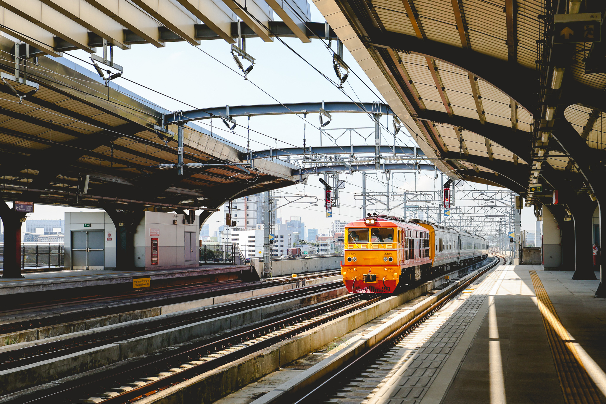 "รถไฟฯ" พร้อมเปลี่ยนรถไฟทางไกล เหนือ-ใต้-อีสาน 52 ขบวน บริการสถานีกลางกรุงเทพอภิวัฒน์ 19 ม.ค. เป็นต้นไป 