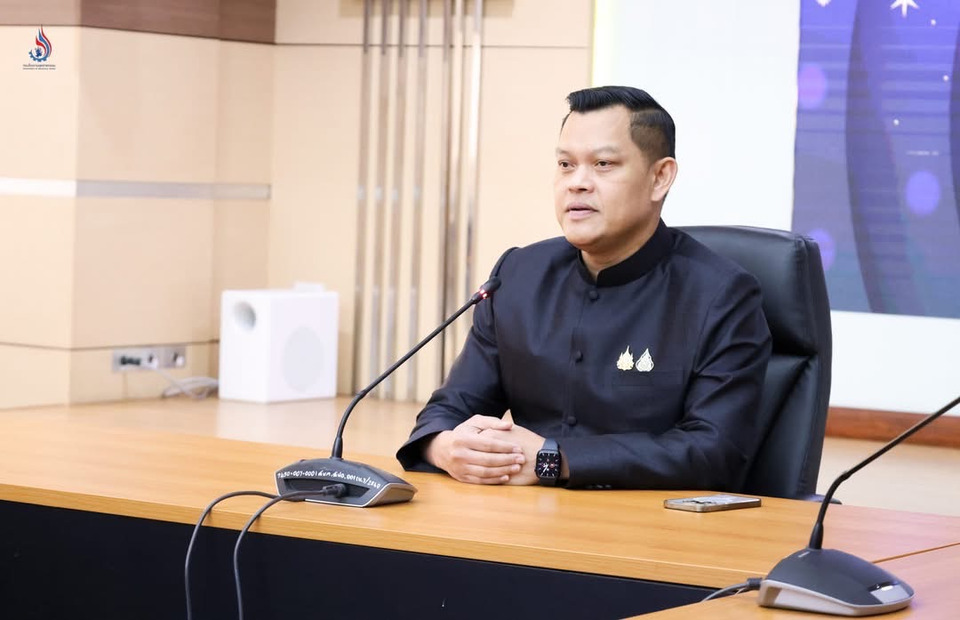 “ธนกร“ สวน “รังสิมันต์” คิดให้ดีพรรคไหนด้อยค่ากองทัพมาตลอด ย้อนชาวบ้านรู้ความจริงหมดแล้ว ชี้รีบแก้เกี้ยวเพราะกลัวคะแนนเสียงร่วง 
