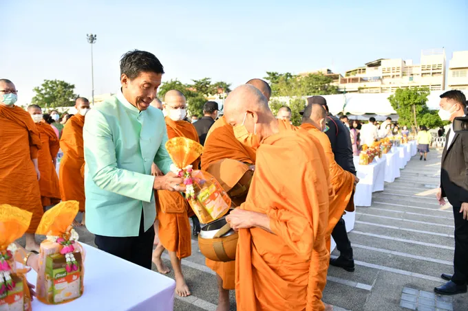 กทม.ครบรอบ 50 ปี ก้าวสู่ปีที่ 51 มุ่งสร้างมหานครที่น่าอยู่สำหรับทุกคน