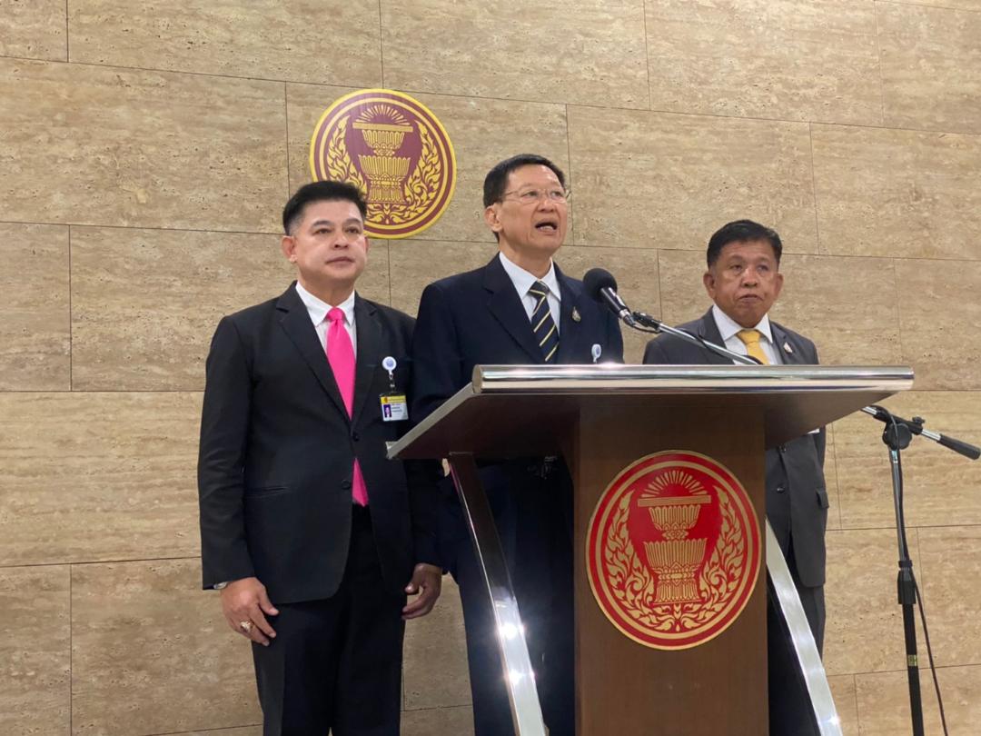 "พปชร." ยื่นถอดถอน "เสรีพิศุทธิ์" พ้นกมธ.ปปช.ชี้ ทำหน้าที่ล่วงล้ำพระราชอำนาจ