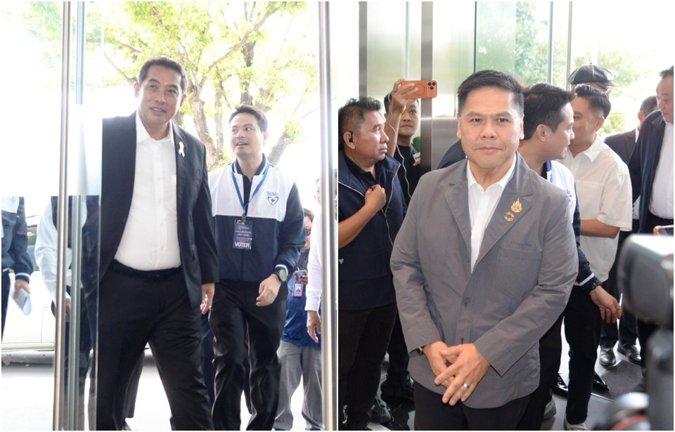มาตามนัด ! "ท็อป วราวุธ" นำคณะ "สุพรรณฯ-นครปฐม" เข้าพรรค "ภูมิใจไทย" ด้าน "สนธยา คุณปลื้ม" พา "บ้านใหญ่เมืองชล" เข้าร่วม "ปิตุเตชะ" เปิดตัว