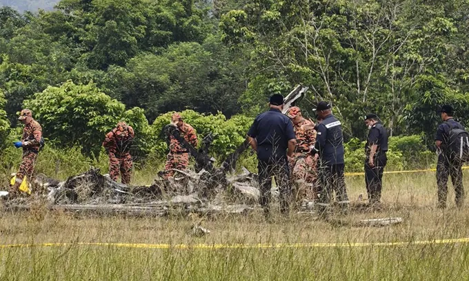 ด่วน! เฮลิคอปเตอร์หน่วยแพทย์ตกในสนามบินเสาไห้มาเลเซีย สังเวยยกลำ 5 ศพ