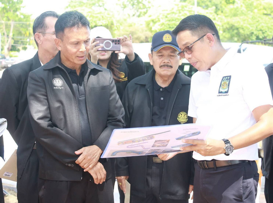ผู้ตรวจราชการสำนักนายกฯ ลงพื้นที่เช็กโครงการริมน้ำอ่างทอง! กำชับใช้ทุกตารางเมตรให้คุ้มค่า ตอบโจทย์ประชาชน