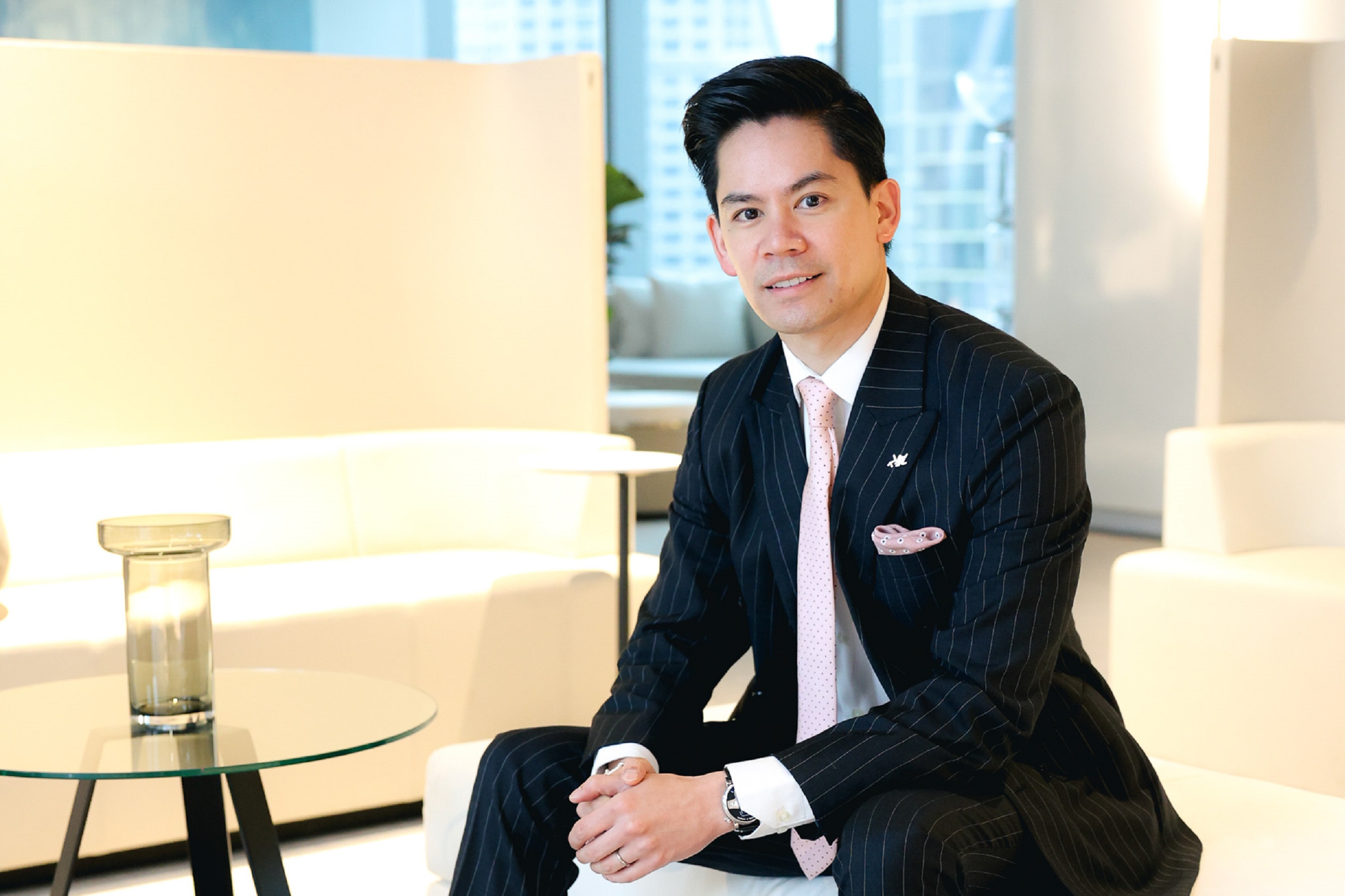 RML ย้ายบ้านใหม่สู่ OCC ออฟฟิศสูงสุดในไทย ตอกย้ำภาพลักษณ์แบรนด์อสังหาฯ อัลตร้าลักชัวรี่ มุ่งสู่ Happy Workplace-Well-being Workplace  