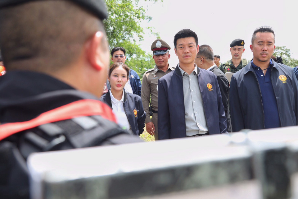"ณัฐพงษ์ " ชี้ ประชาชนยินดีจ่ายสวัสดิการ สส. หากทำหน้าที่คุ้มภาษี-ตรงไปตรงมา หนุนสร้างระบบรองรับคนธรรมดาเข้าสู่ออกแบบการเมือง