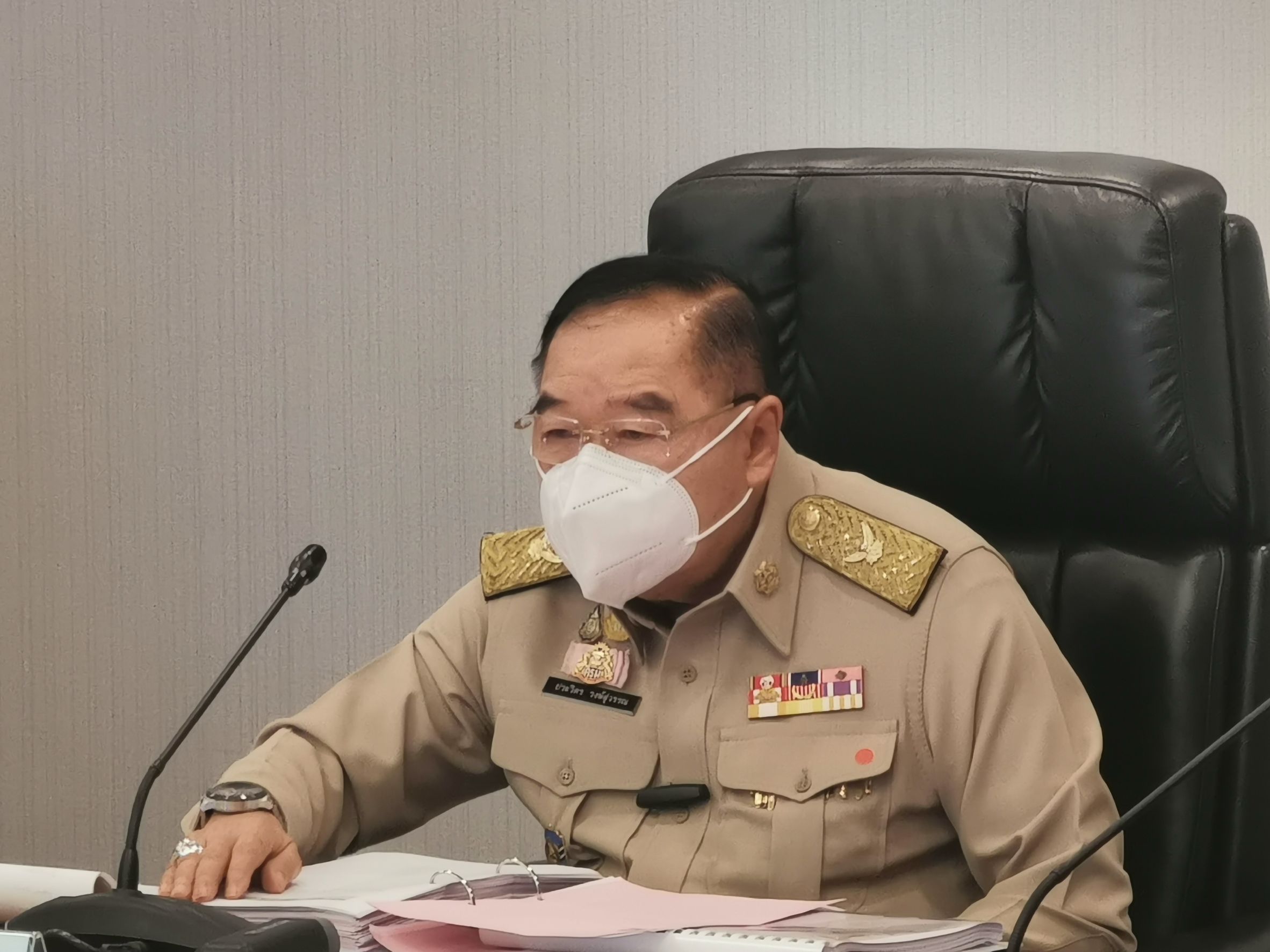 บิ๊กป้อม เร่งพัฒนาระบบคมนาคมประเทศ เพิ่มศักยภาพการแข่งขัน ยกระดับคุณภาพชีวิตประชาชน 