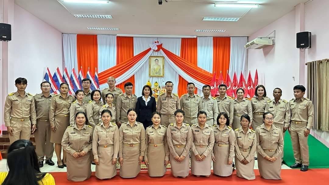 ยโสธร ประกอบพิธีมอบทุนการศึกษา"มูลนิธิคุณพุ่ม" ปีการศึกษา 2567 