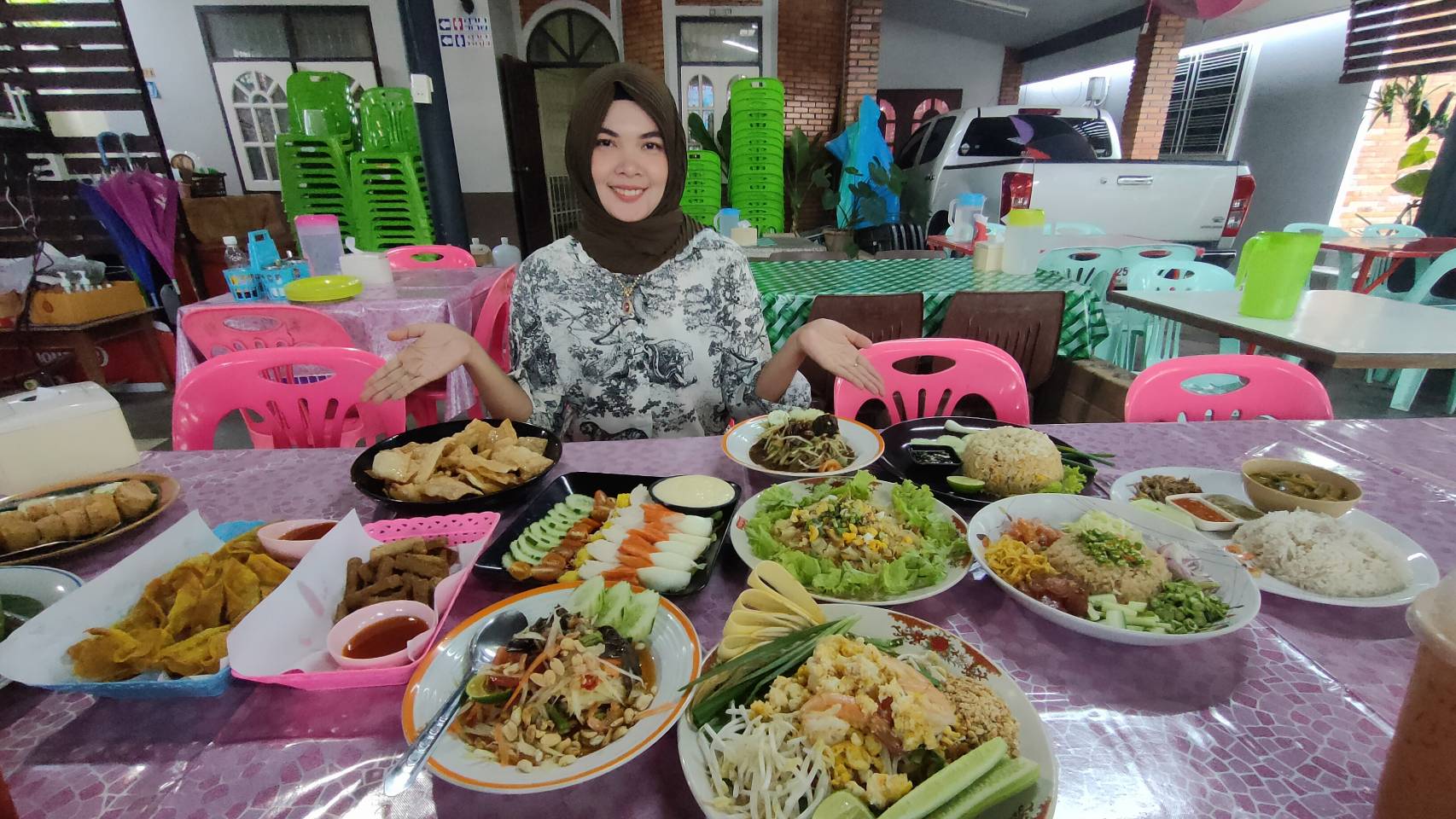ตำนานโรตีมะตะบะสตูลสู่โรตีมะพร้าวอ่อนและโรด๊อกถูกใจวัยโจ๋