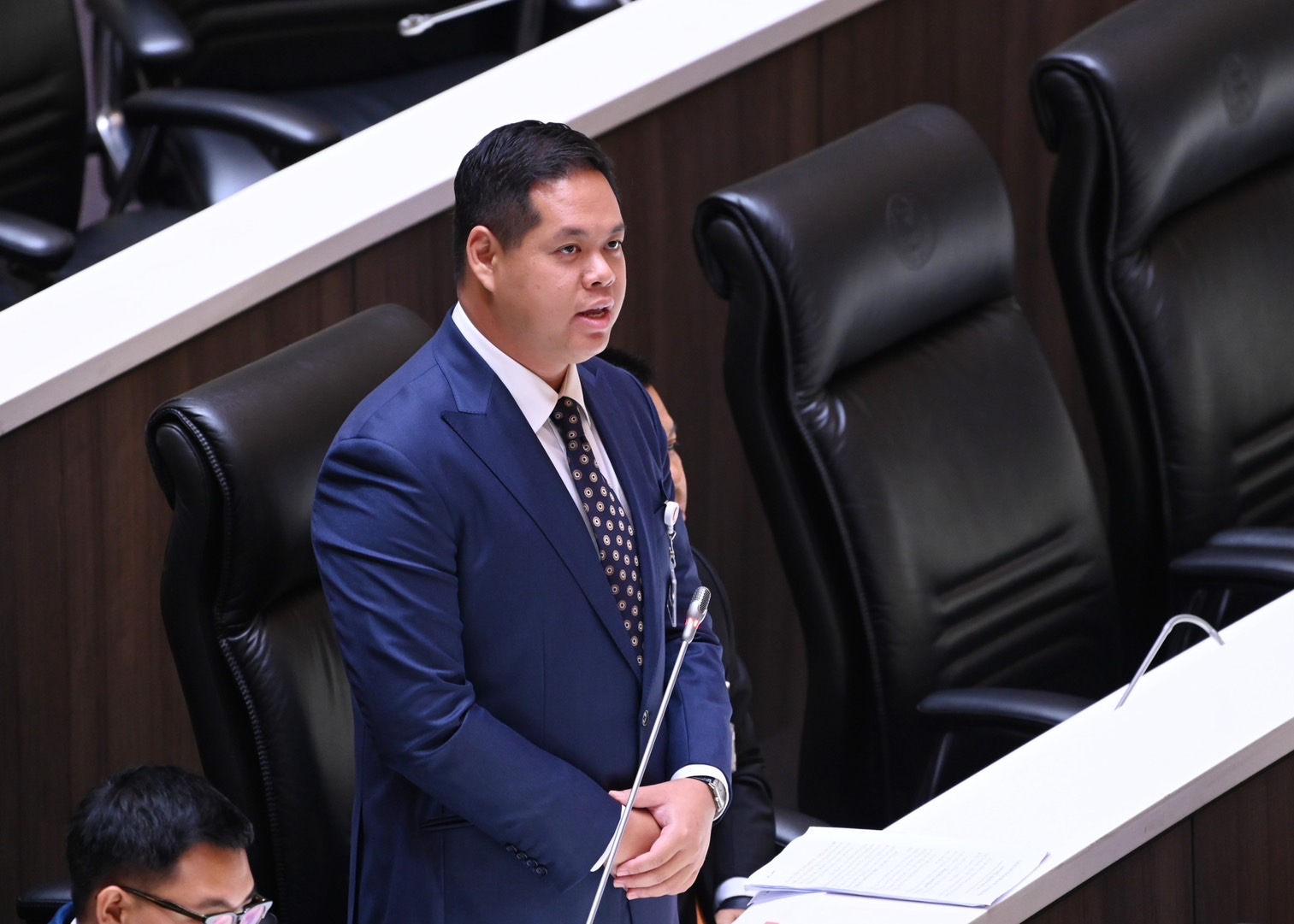     "สรรเพชญ" เตือนรัฐบาล ! หวั่นผลประโยชน์ทับซ้อน "เงินดิจิทัล" ทำรัฐบาลตกม้าตาย
