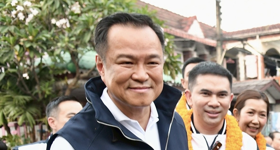 ”อนุทิน“ ยันสัมพันธ์ ”บิ๊กแจ๊ส“ ยังแนบแน่น แม้เปิดตัวหนุน ”กล้าธรรม“ 