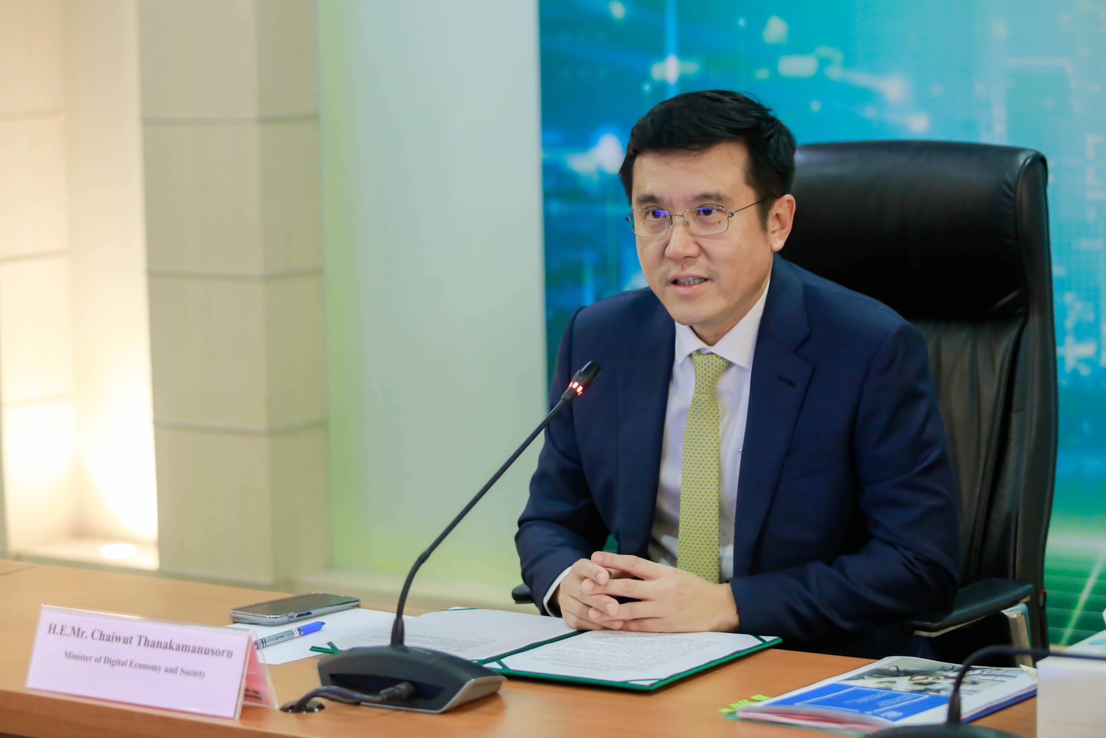 ‘ชัยวุฒิ’ วอน ปชช.ตระหนักรู้ภัยจากไซเบอร์  พร้อมแนะแหล่งเรียนรู้ผ่านโปรแกรมของ ‘สกมช.’