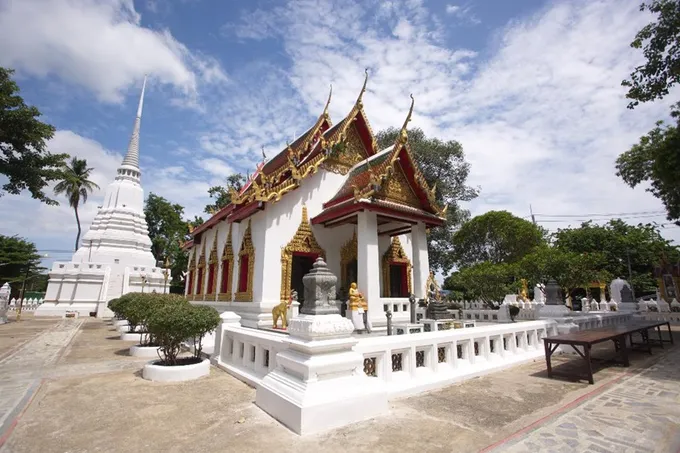 กรมศิลป์ชวนผู้จิตศรัทธาร่วมถวายผ้าพระกฐินพระราชทานวัดชุมพลฯ จ.พระนครศรีอยุธยา 