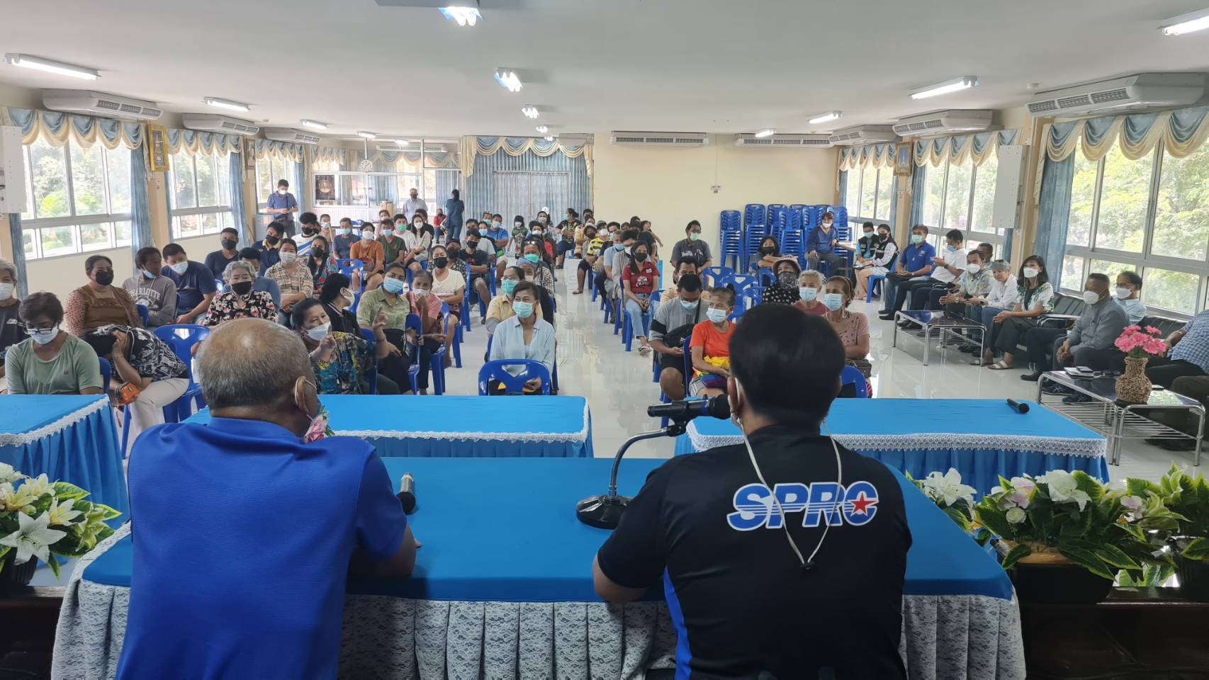 ผู้เดือดร้อนจากน้ำมันรั่ว 3 ตำบล รวมตัวเรียกร้องให้ SPRC เยียวยา