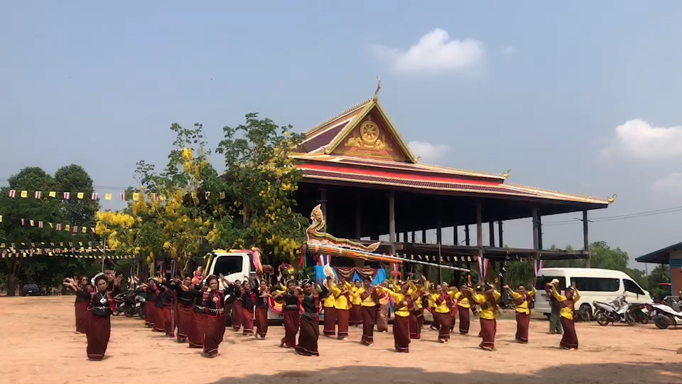 สุรินทร์คึกคัก "บุญบั้งไฟ" ชาวบ้านร่วมสืบสาน แม้เศรษฐกิจ-สถานการณ์ชายแดนกดดัน