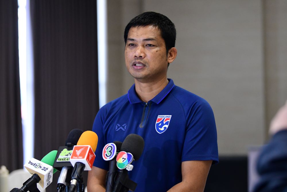 "ฟุตบอลทีมชาติไทย U23" รายงานตัวลุยปรีโอลิมปิก "อิสสระ" มองทีมต้องสู้กับบททดสอบที่แท้จริง