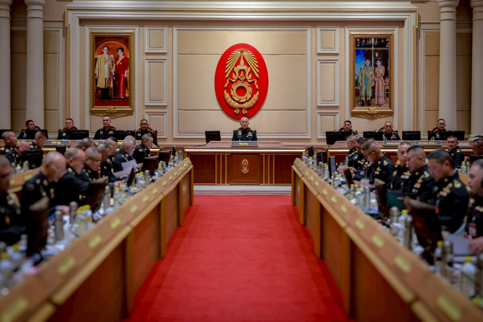 ทบ.ประชุมหน่วยขึ้นตรง กำชับเดินหน้าสกัดกั้นยาเสพติดแนวชายแดน ควบคู่บูรณาการส่วนราชการรับมือภัยพิบัติ 
