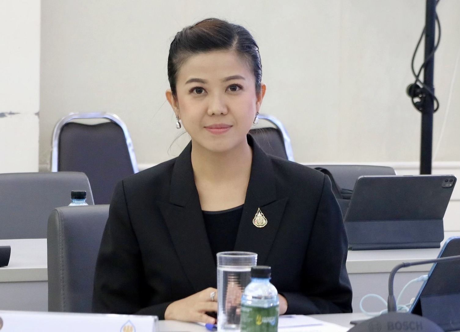 "ทิพานัน" ยกผลงานรัฐบาล อีอีซีสร้างมูลค่ากว่า 4 หมื่นล้าน  ตอก "เพื่อไทย" 