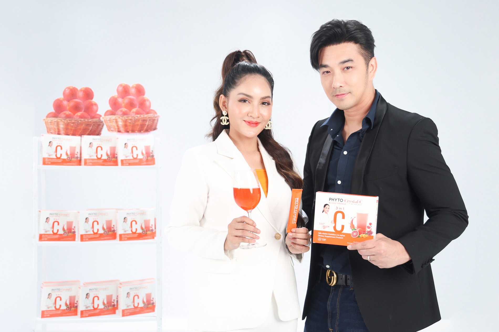 เบบี้แอนด์มัม (ประเทศไทย) เปิดตัว “ไฟโต คริสตัล ซี ส้มสีเลือด บาย ครูก้อย”