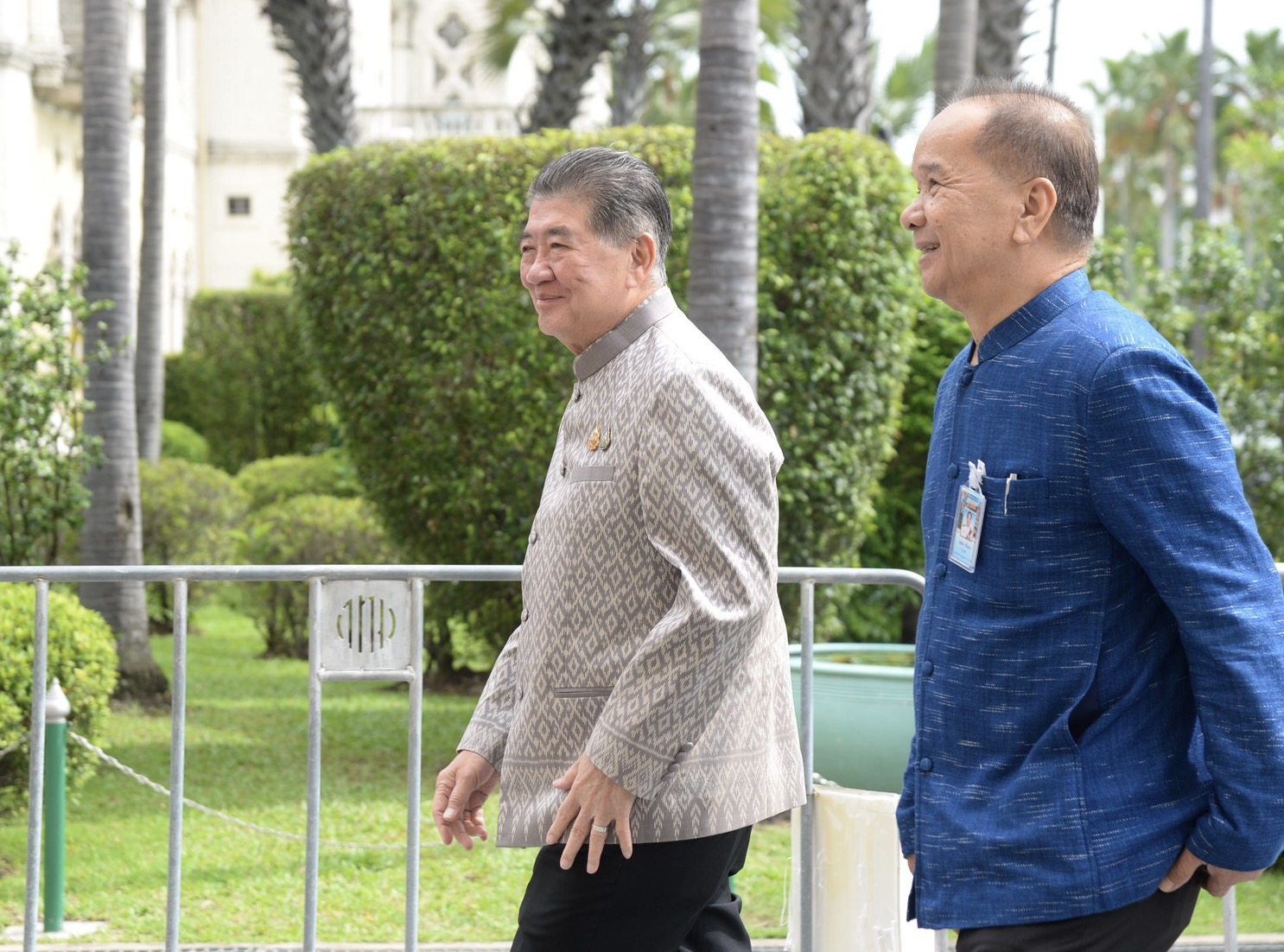  "ภูมิธรรม" นำประชุมครม. รัฐมนตรี "กล้าธรรม-กลุ่ม 18"  ลาประชุม