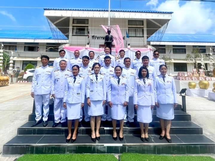 นายก อบจ.เพชรบูรณ์ ร่วมอันเชิญพระบรมราชานุสาวรีย์ พระบาทสมเด็จพระจุลจอมเกล้าเจ้าอยู่หัว