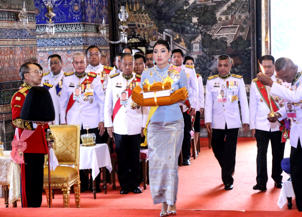 "สมเด็จพระเจ้าลูกเธอ เจ้าฟ้าสิริวัณณวรีฯ" เสด็จฯ แทนพระองค์บำเพ็ญพระราชกุศลถวายผ้าพระกฐิน วัดมกุฎกษัตริยาราม