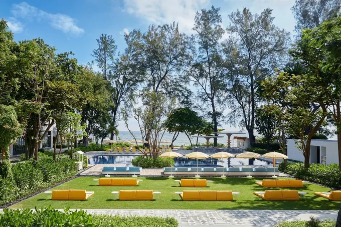 The Standard Hua Hin ติด 1 ใน 17 Hot List 2022  ของนิตยสารท่องเที่ยวชั้นนำของโลก 