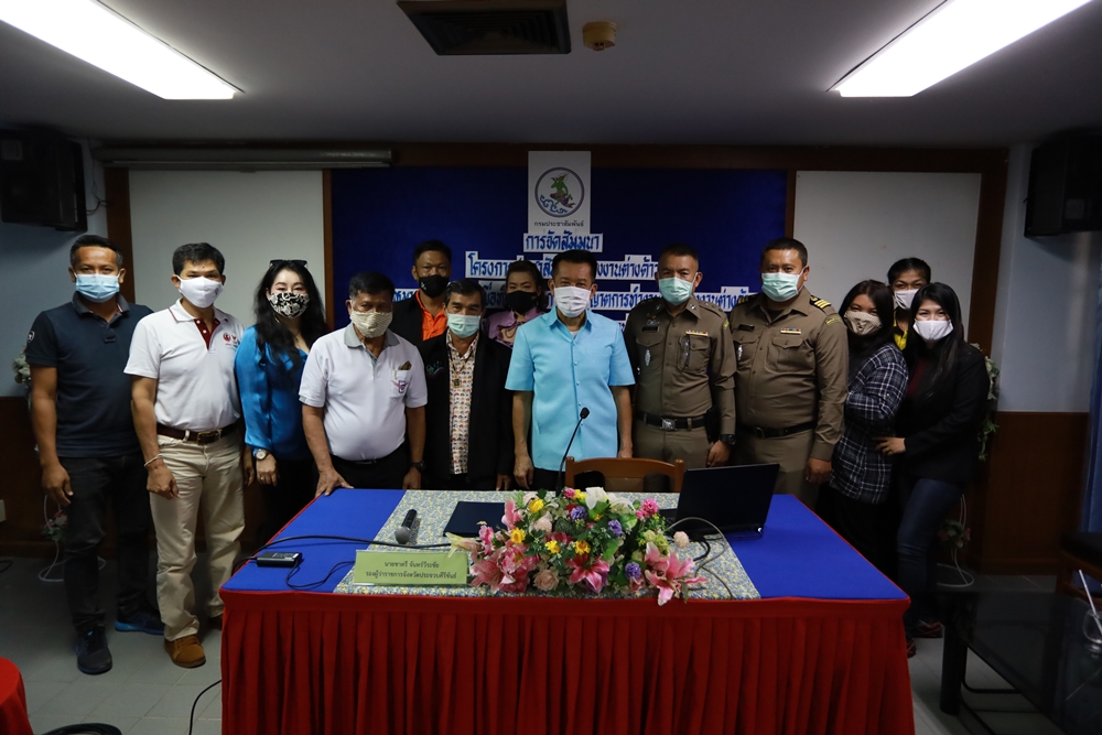 ประจวบฯ จัดโครงการให้ความรู้นายจ้างกฎหมายแรงงานต่างดาวทำงานในประเทศอย่างถูกต้อง