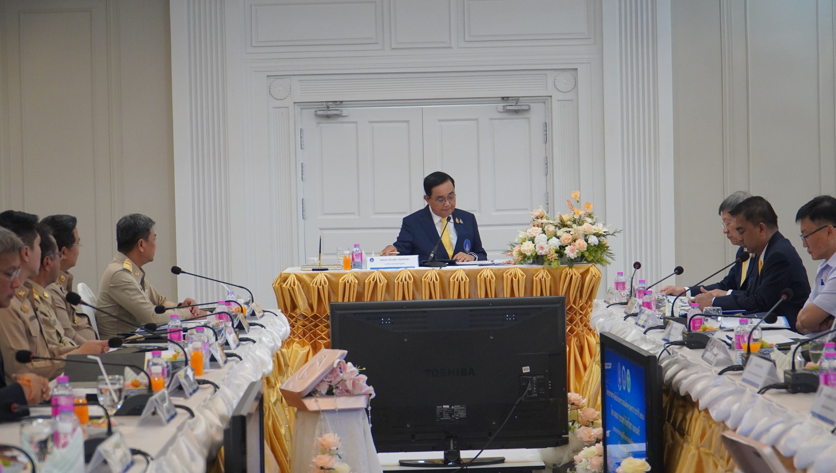 องคมนตรีนำคณะกรรมการมูลนิธิฯ ลงพื้นที่ตรวจเยี่ยมโรงพยาบาลสมเด็จพระยุพราชสระแก้วติดตามความก้าวหน้าการดำเนินงาน
