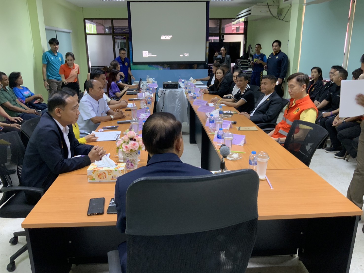 ตราดประชุมด่วนคุมมาตรการทัศนศึกษานร. ไม่ให้เกิดเหตุ ขณะผอ.โรงเรียนหลายแห่งงดเดินทางทัศนศึกษาชั่วคราว