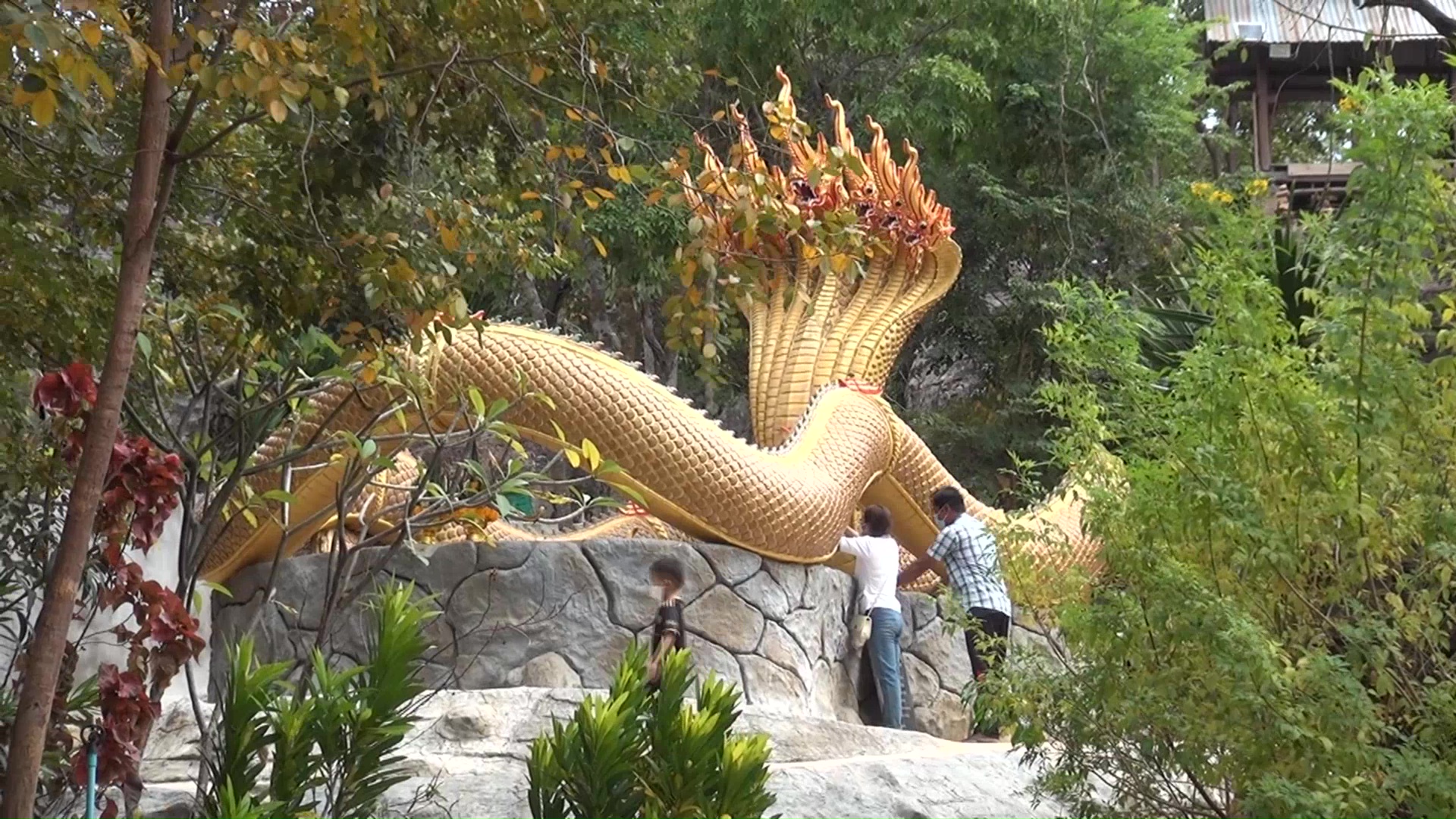  อุดรธานี มาแล้ว!เลขเด็ดปริศนาธูปมงคล “เจ้าแม่ตะเคียนทองทิพย์”วัดภูตะเภาทอง  