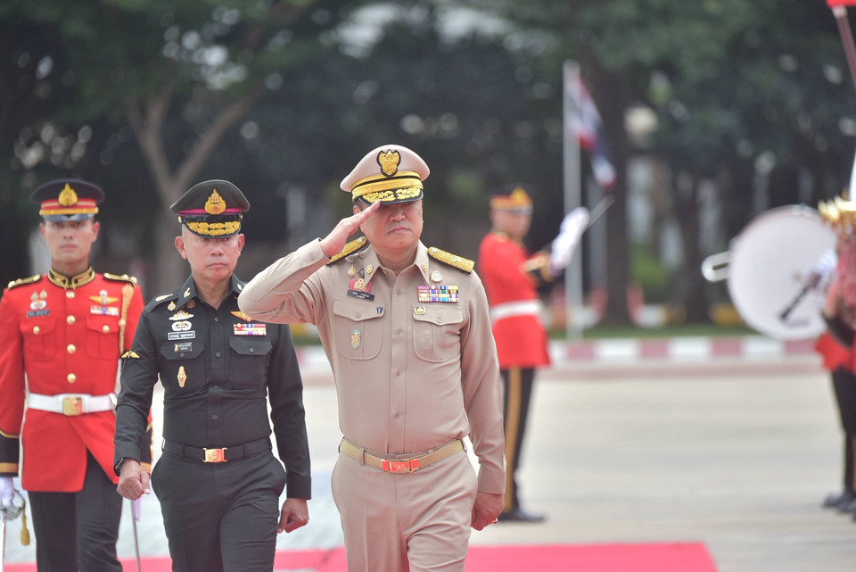 “นายกฯ” ตรวจเยี่ยมกองทัพไทย ร่วมประชุมแผนความมั่นคง  ลั่นปกป้องอธิปไตยไทยทุกตารางนิ้ว