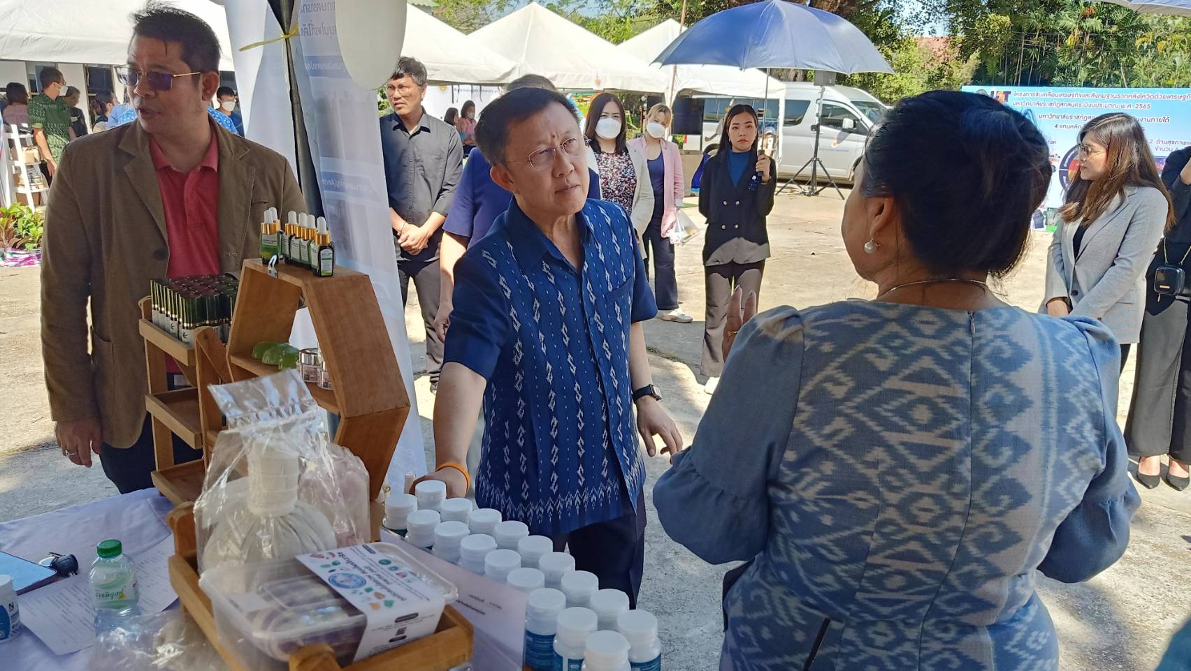 สกลนครจับมือ อว.ลุยอีสานนำผลผลิตชุมชนออกสู่ตลาดกระตุ้นเศรษฐกิจ