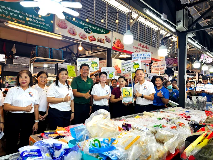 มกอช. รุก Q Market ร่วมรณรงค์เลือกสินค้าเกษตรและอาหารปลอดภัย